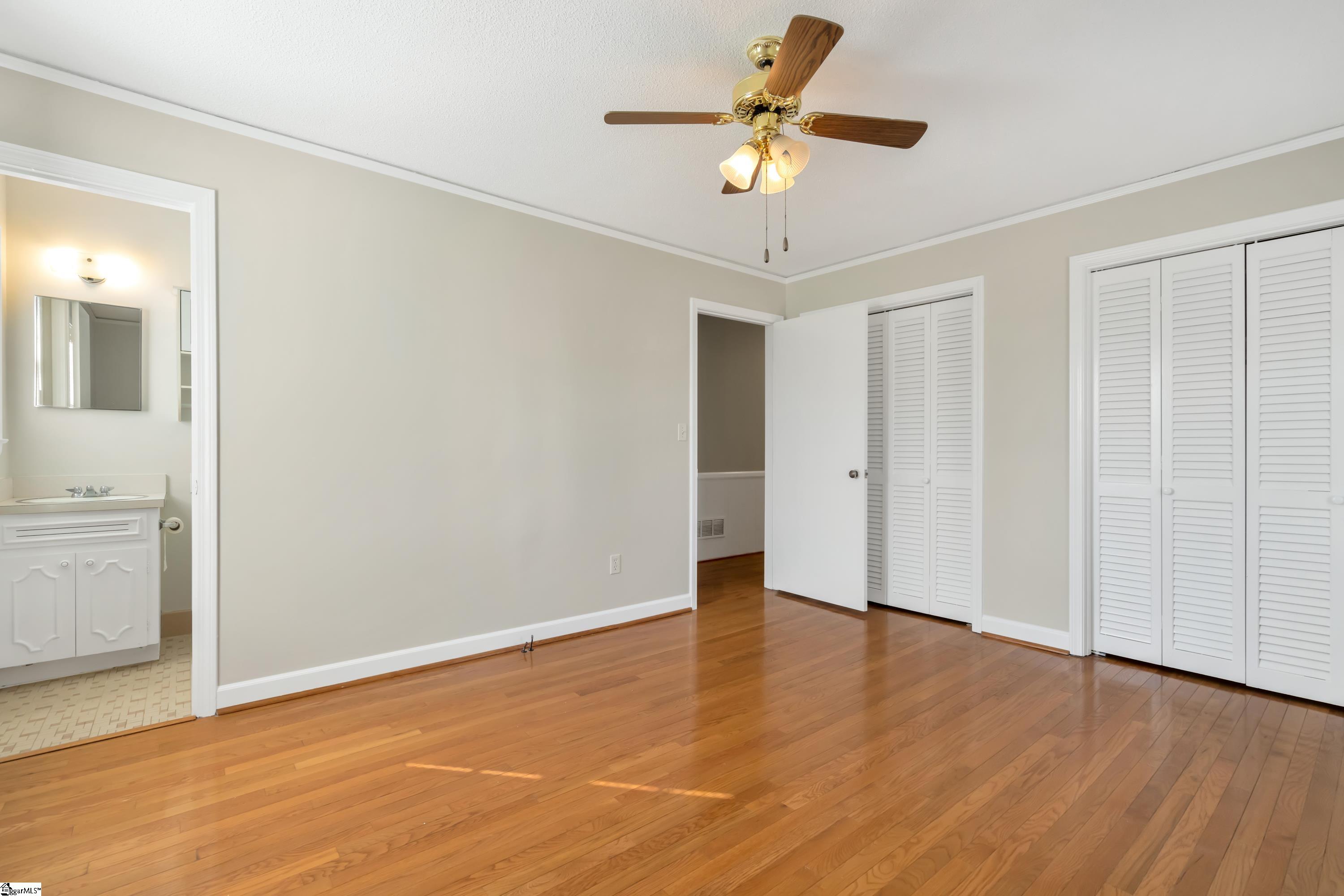 1116 Berry Shoals Road Greer, SC 29651 - Photo 10 of 32 Gallery Image 10