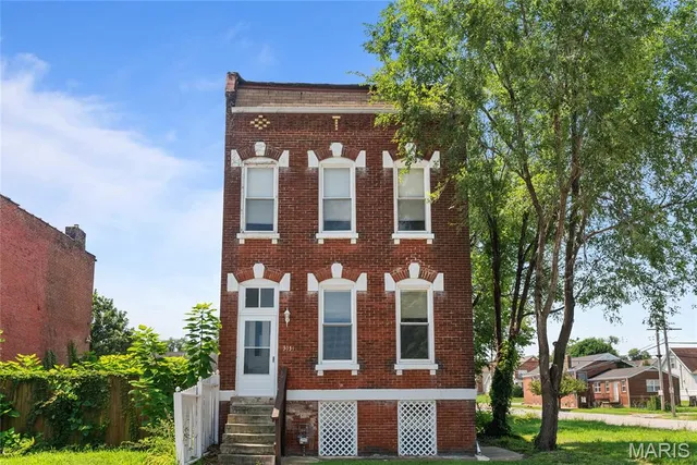 $257,000 | 3034 Rutger Street, St. Louis, MO 63104