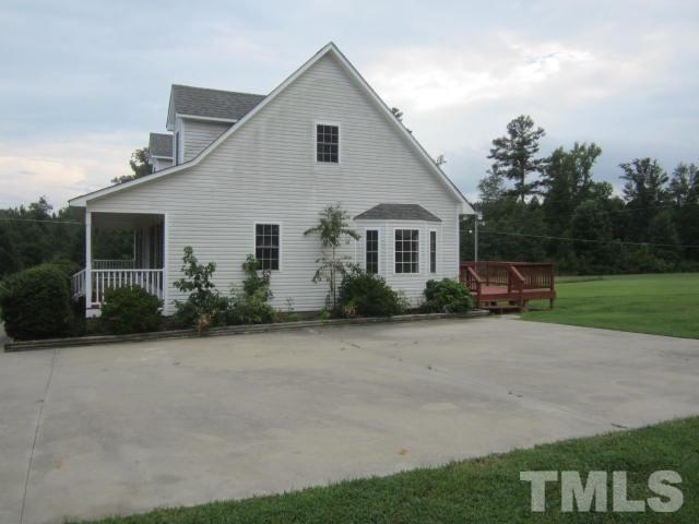 892 South Chavis Road Kittrell, NC 27544 - Photo 2 of 20