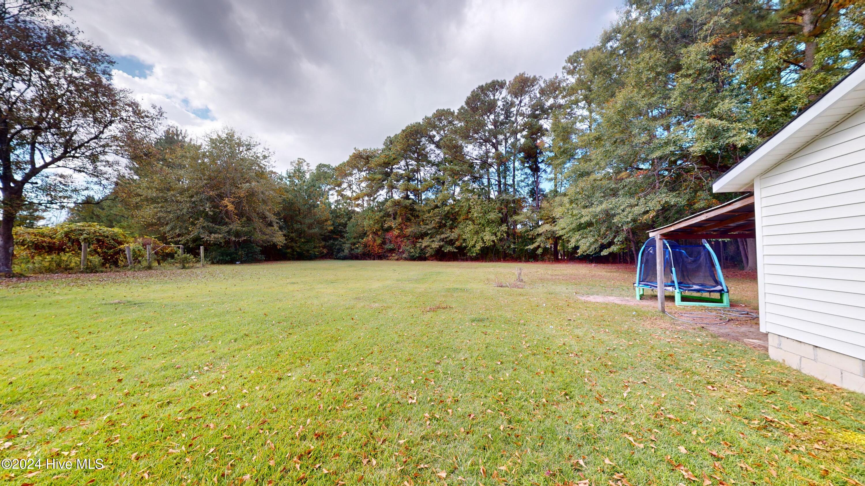 171 Trott Road Richlands, NC 28574 - Photo 22 of 30 171-Trott-Road-11012024_161606