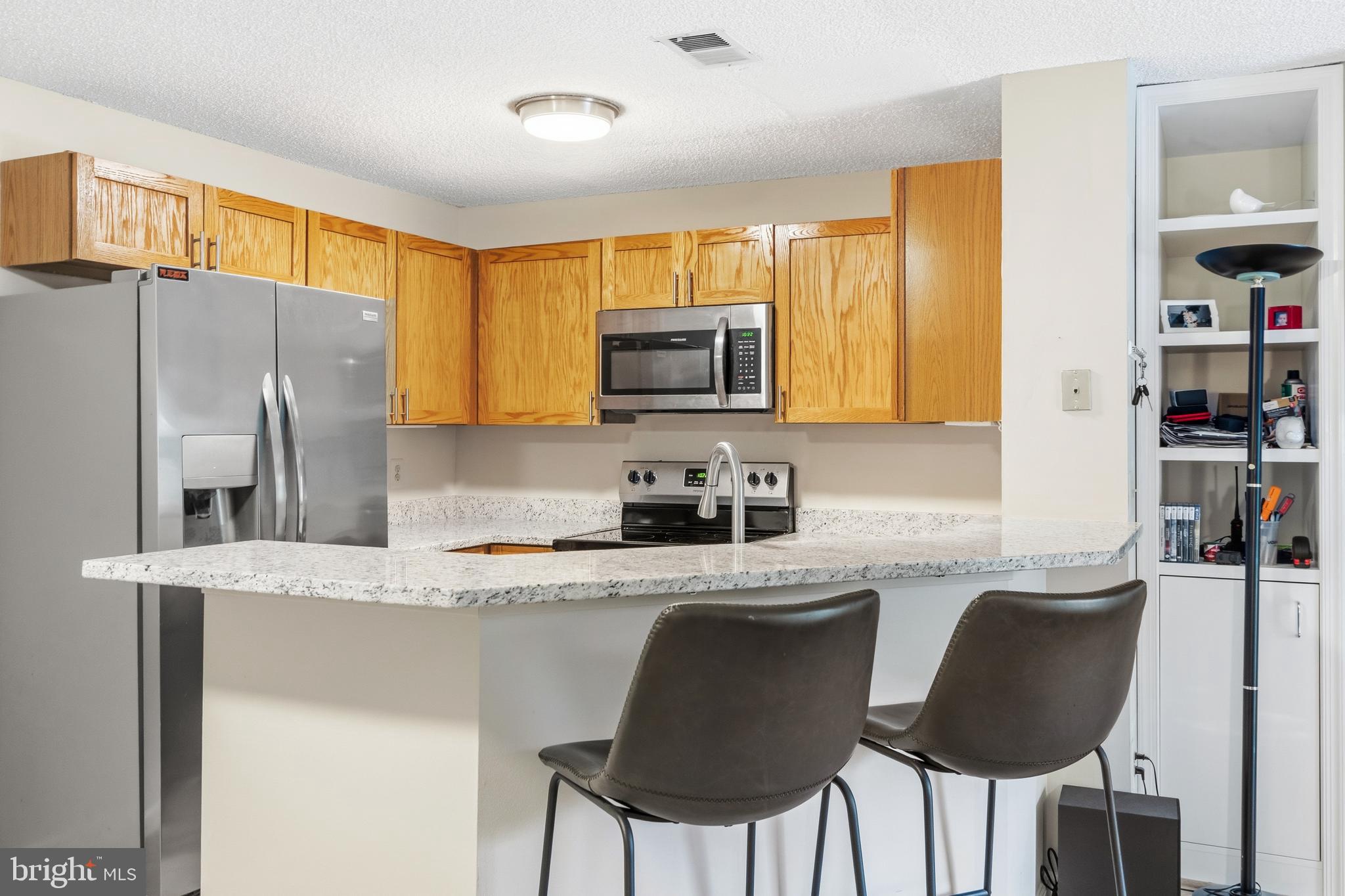 11705 Summerchase Circle Reston, VA 20194 - Photo 13 of 25 Kitchen