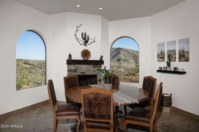 $2,294,900 | 40740 North Longhorn Drive, Scottsdale, AZ 85262