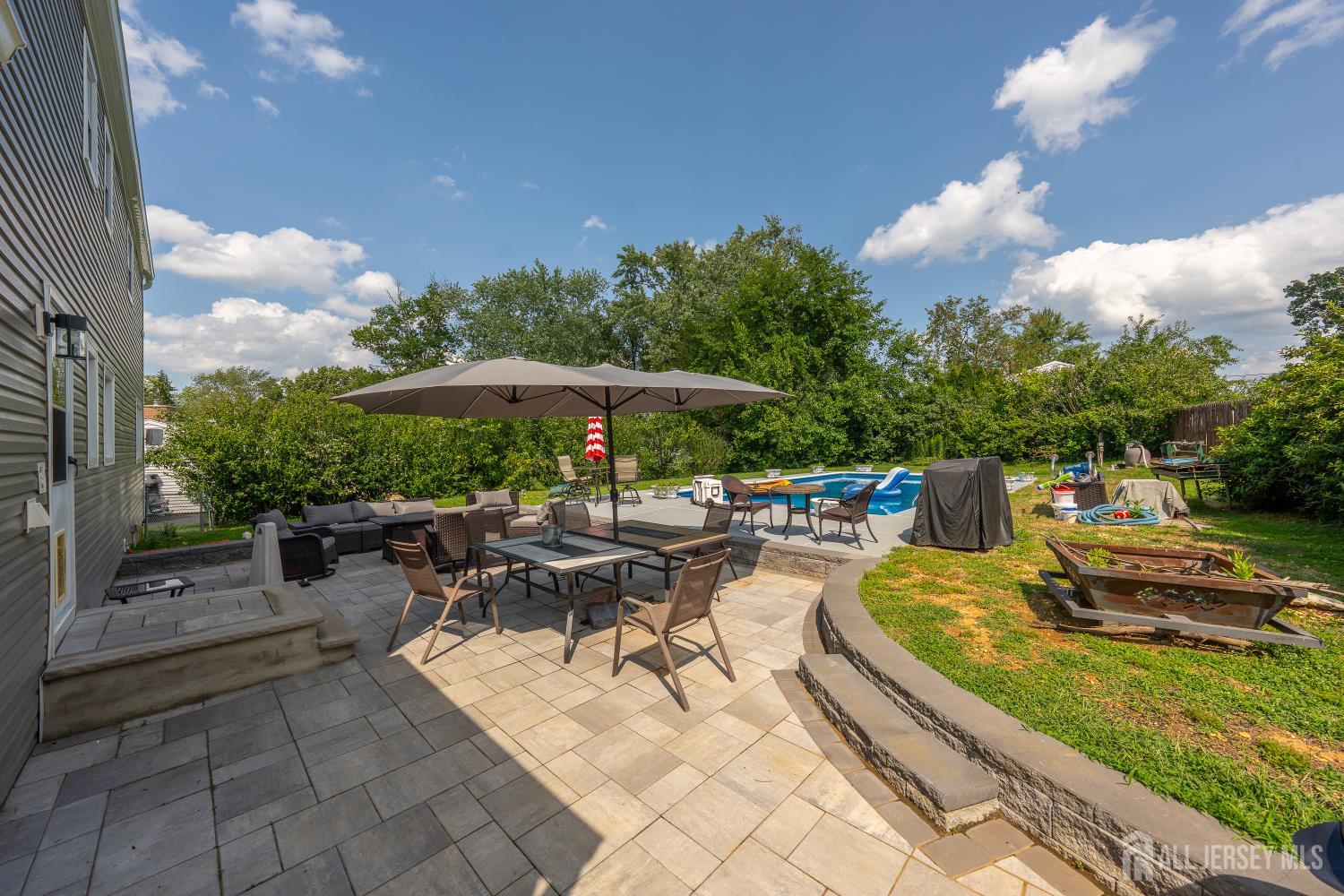 25 Hudson Road East Brunswick, NJ 08816 - Photo 23 of 34 Gallery Image 23