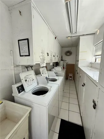 $1,900 | 1607 Arthur Street, Unit 304, Hollywood, FL 33020