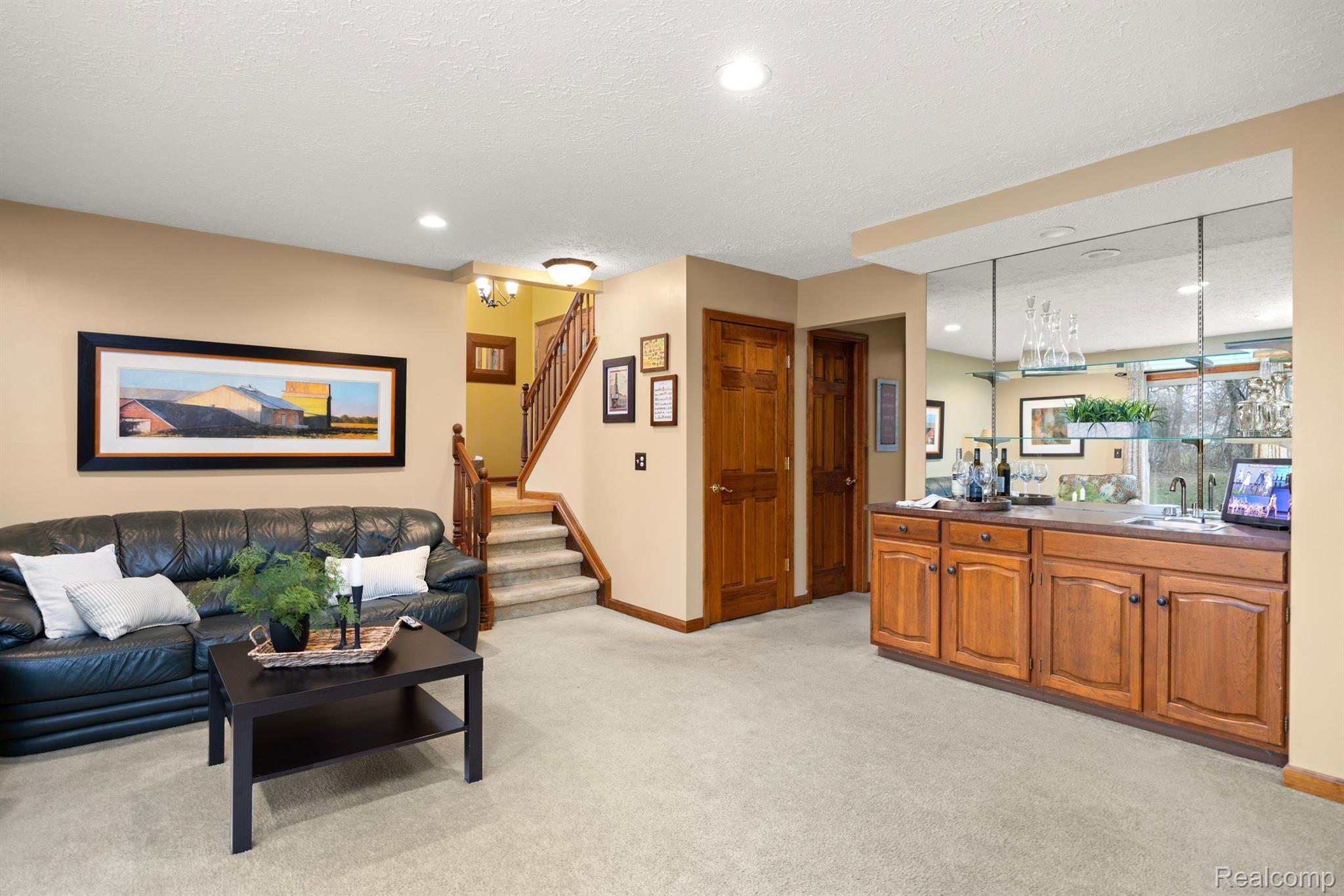 591 Lockport Road Rochester, MI 48307 - Photo 12 of 40 Gallery Image 12