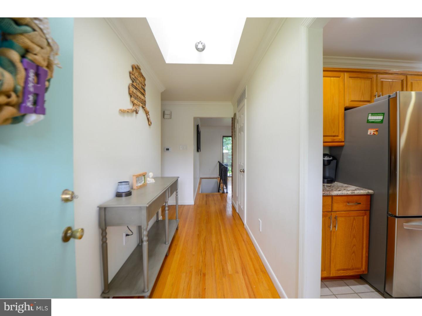 408 Burning Tree Road Cherry Hill, NJ 08034 - Photo 8 of 24 Foyer