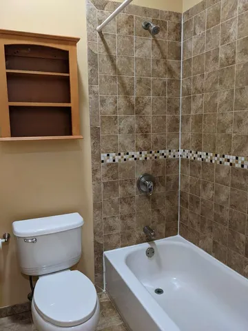 $2,356 | 712 South Aberdeen Street, Unit 1A, Chicago, IL 60607