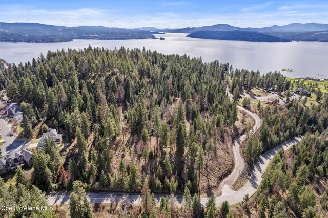 $1,750,000 | Xxx East Potlatch Hill Road, Coeur D'Alene, ID 83814