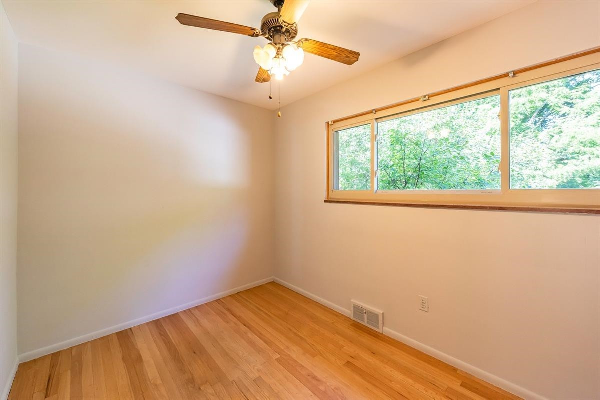 2276 Medford Road Ann Arbor, MI 48104 - Photo 14 of 40 Photo 14