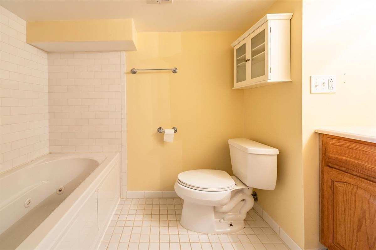 2276 Medford Road Ann Arbor, MI 48104 - Photo 36 of 40 Photo 36