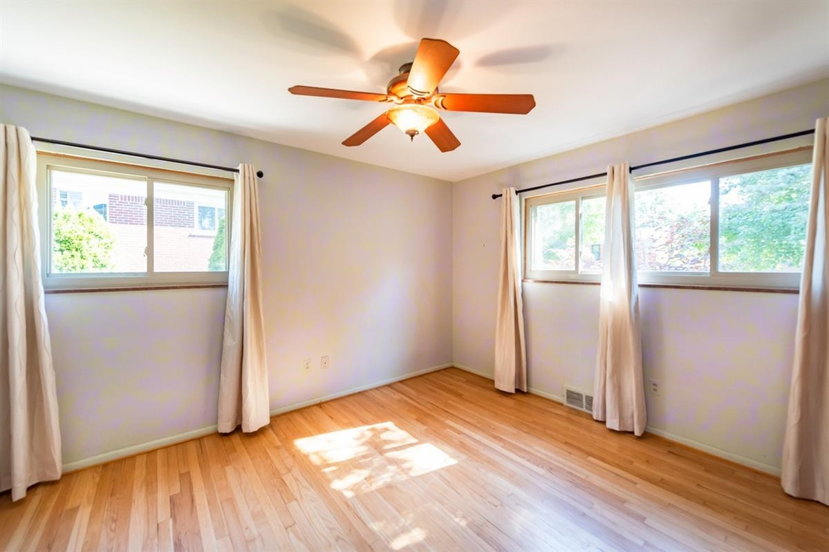 2276 Medford Road Ann Arbor, MI 48104 - Photo 9 of 40 Photo 9