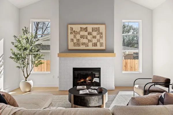 $1,899,990 | 3104 Pinecrest Drive, Austin, TX 78757