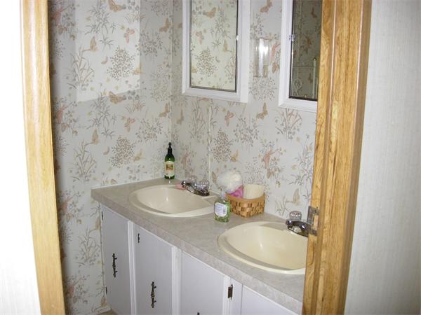 13 Castle Road Attleboro, MA 02703 - Photo 24 of 24 Gallery Image 24