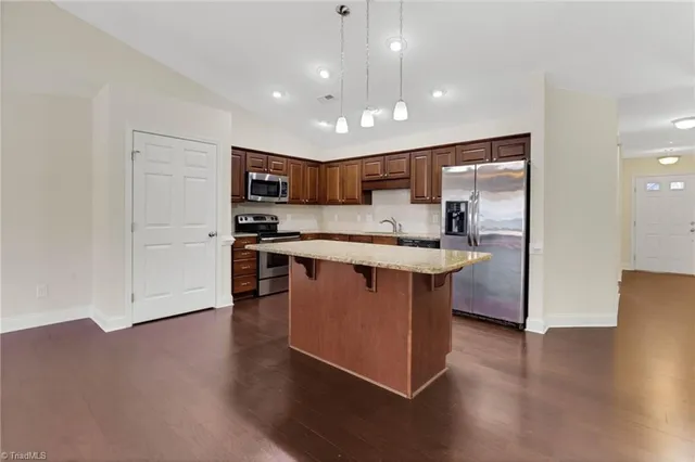 $285,900 | 693 Ansley Way, High Point, NC 27265