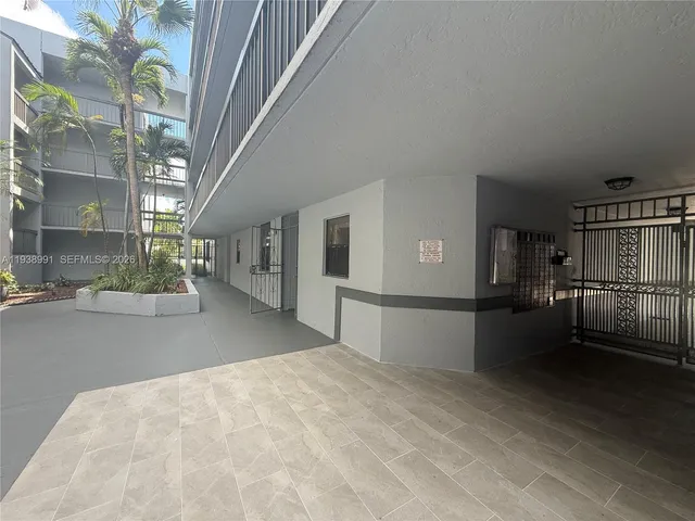 $279,000 | 12209 Southwest 14th Lane, Unit 1101, Miami, FL 33184