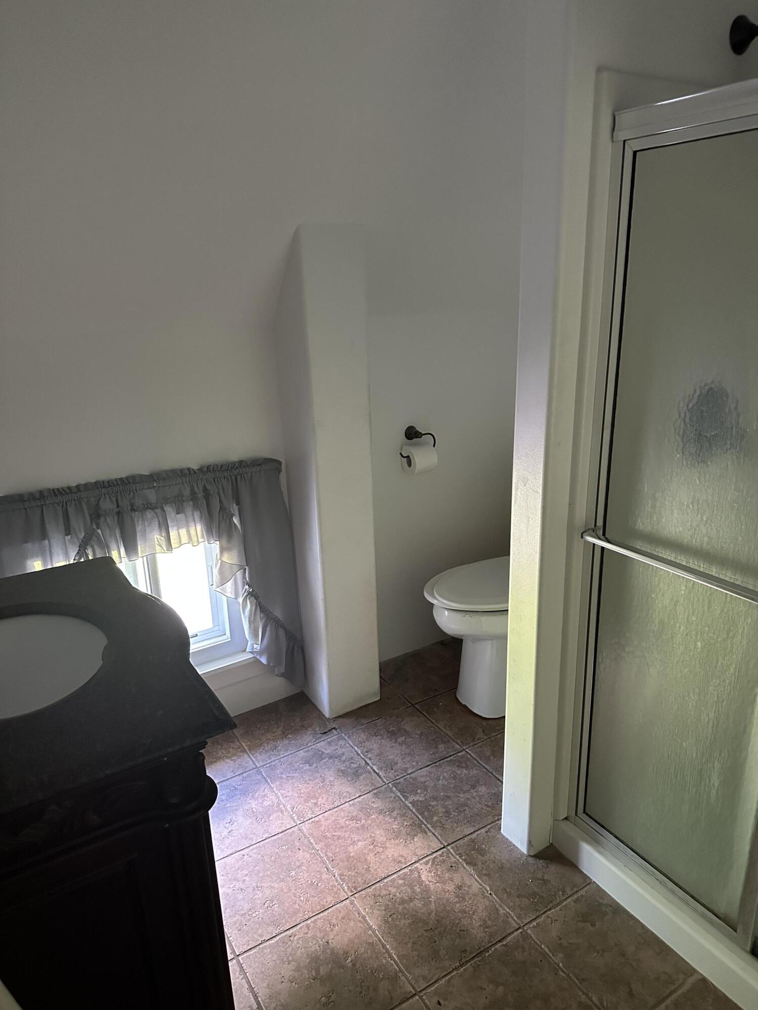 76 Elm Street Millinocket, ME 04462 - Photo 14 of 19 F4739791-FE1C-4AD3-96C2-A0058082B252
