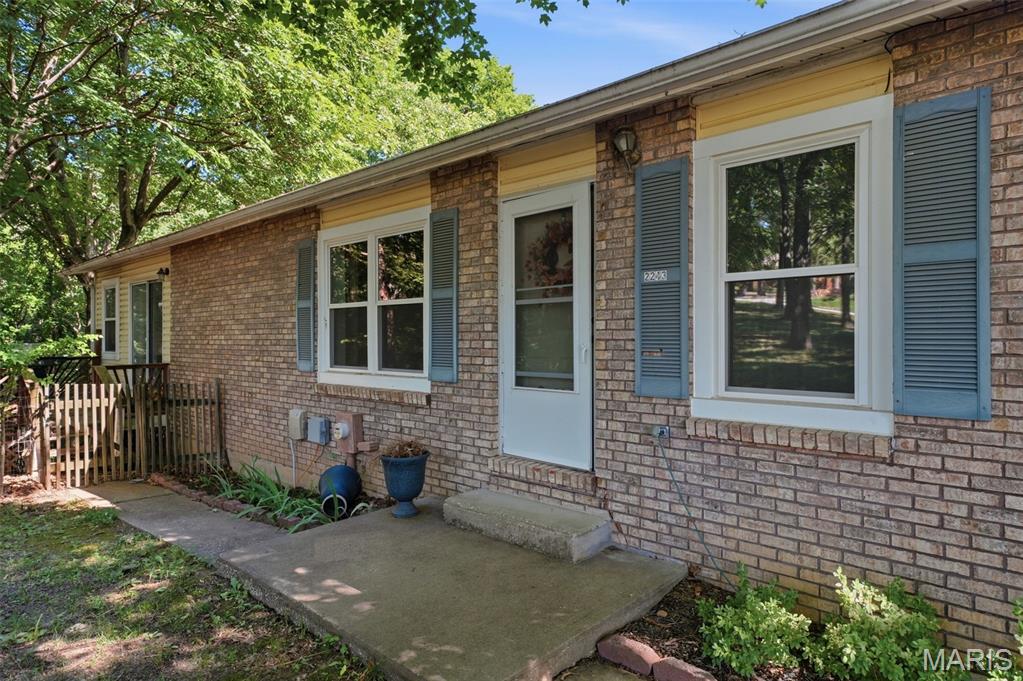 2243 Henson Farm Road Festus, MO 63028 - Photo 4 of 49