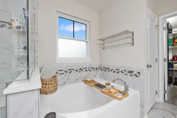 $499,900 | 1148 Mosaic Street, Huntertown, IN 46748