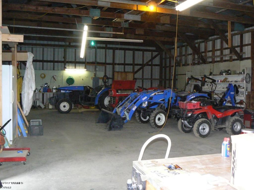 1011 Appleway Road Grandview, WA 98930 - Photo 7 of 10 equipment