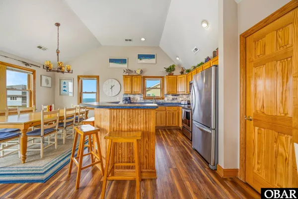 $1,499,000 | 25522 North Carolina Highway 12, Waves, NC 27982