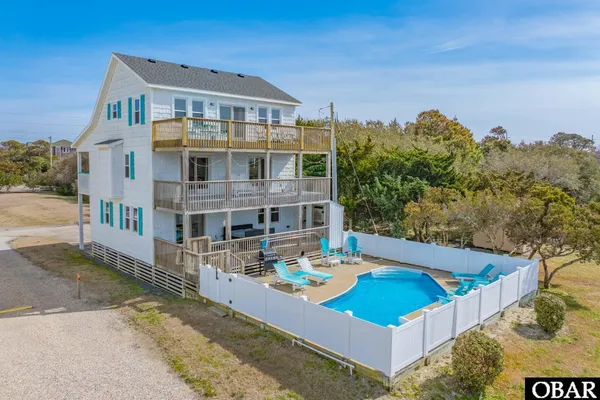 $1,499,000 | 25522 North Carolina Highway 12, Waves, NC 27982