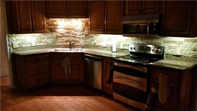 269 Calvert Ridge Road Westmoreland, TN 37186 - Photo 9 of 18