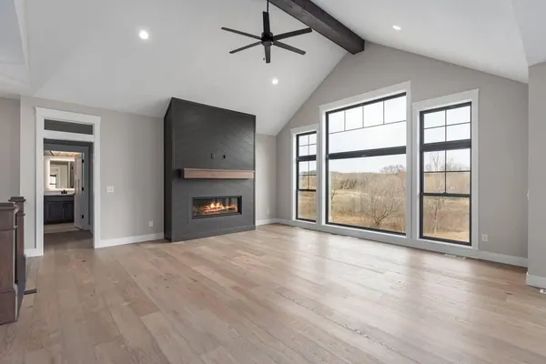 $925,000 | 1187 60th Street, Hudson, WI 54016