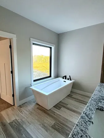 $925,000 | 1187 60th Street, Hudson, WI 54016