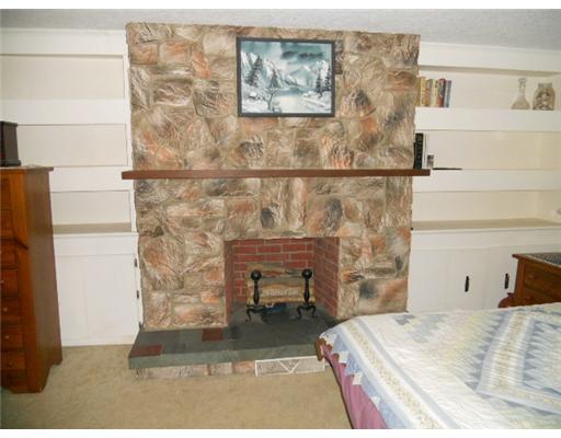 1180 Barr Run Road Marianna, PA 15345 - Photo 3 of 18 Living Room.