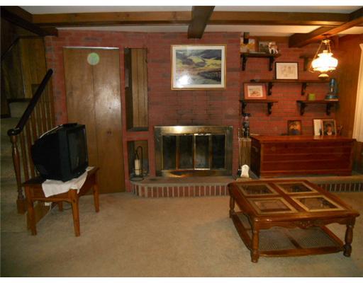 1180 Barr Run Road Marianna, PA 15345 - Photo 5 of 18 Family Room.