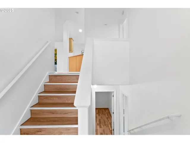 $746,000 | 3047 Wallace Road Northwest, Salem, OR 97304