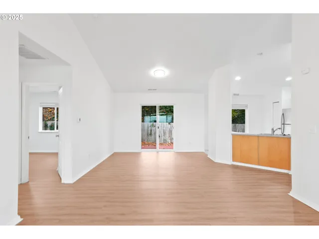 $746,000 | 3047 Wallace Road Northwest, Salem, OR 97304