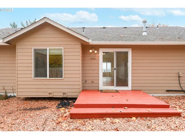 $746,000 | 3047 Wallace Road Northwest, Salem, OR 97304