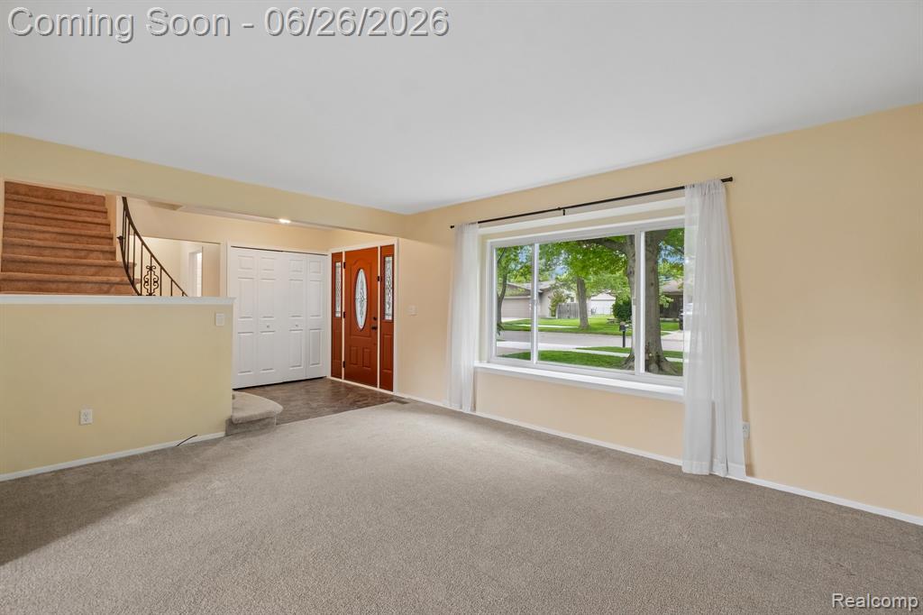 6046 Wedgewood Road Canton, MI 48187 - Photo 9 of 46