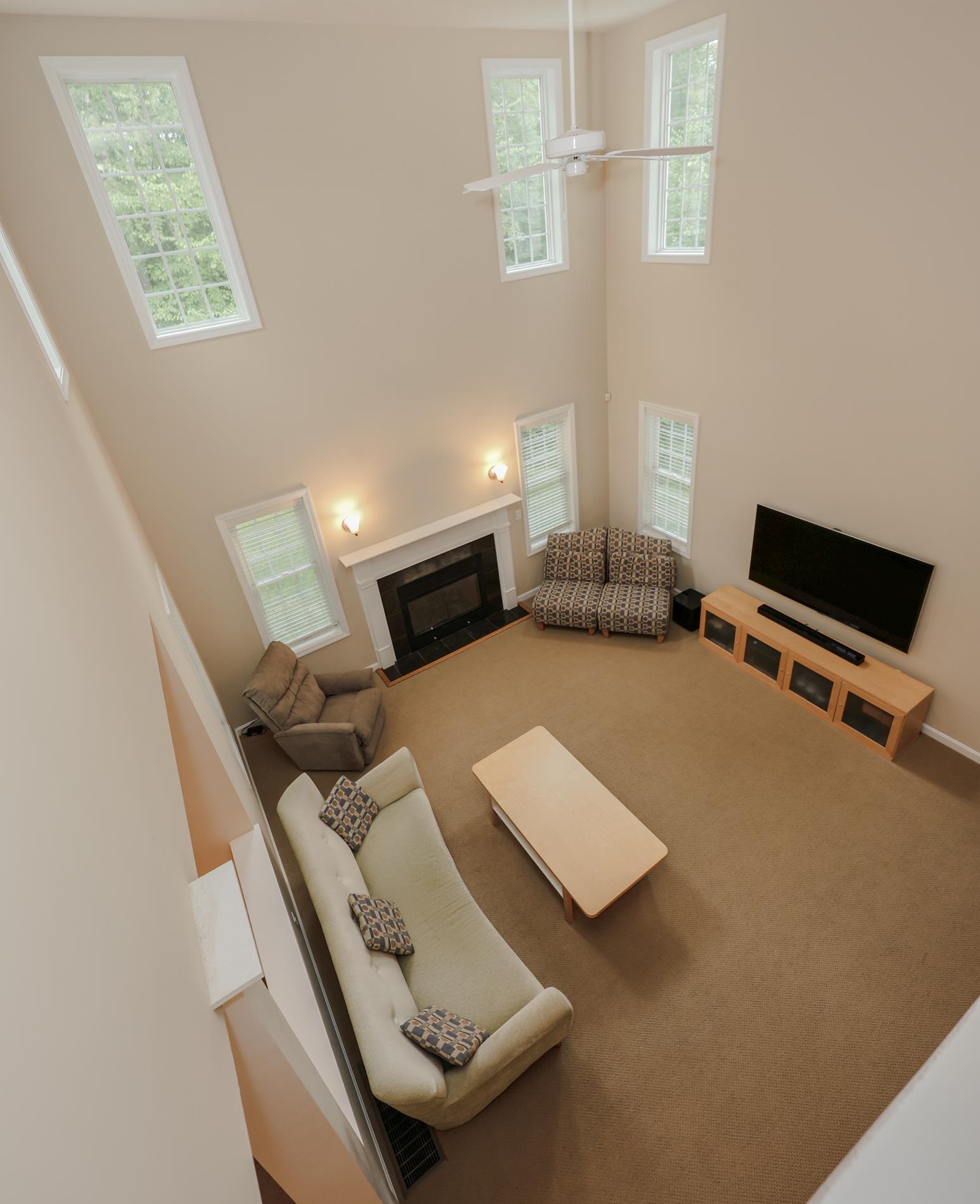 61 Grapevine Road Bedford, NH 03110 - Photo 42 of 54 Gallery Image 42