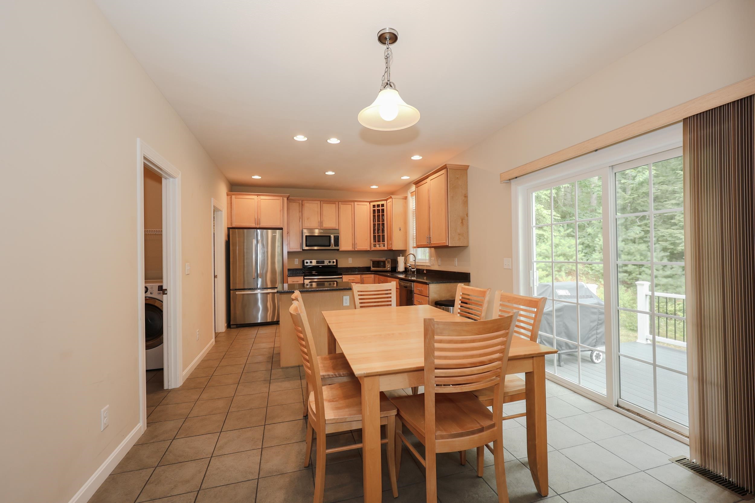 61 Grapevine Road Bedford, NH 03110 - Photo 10 of 54 Gallery Image 10