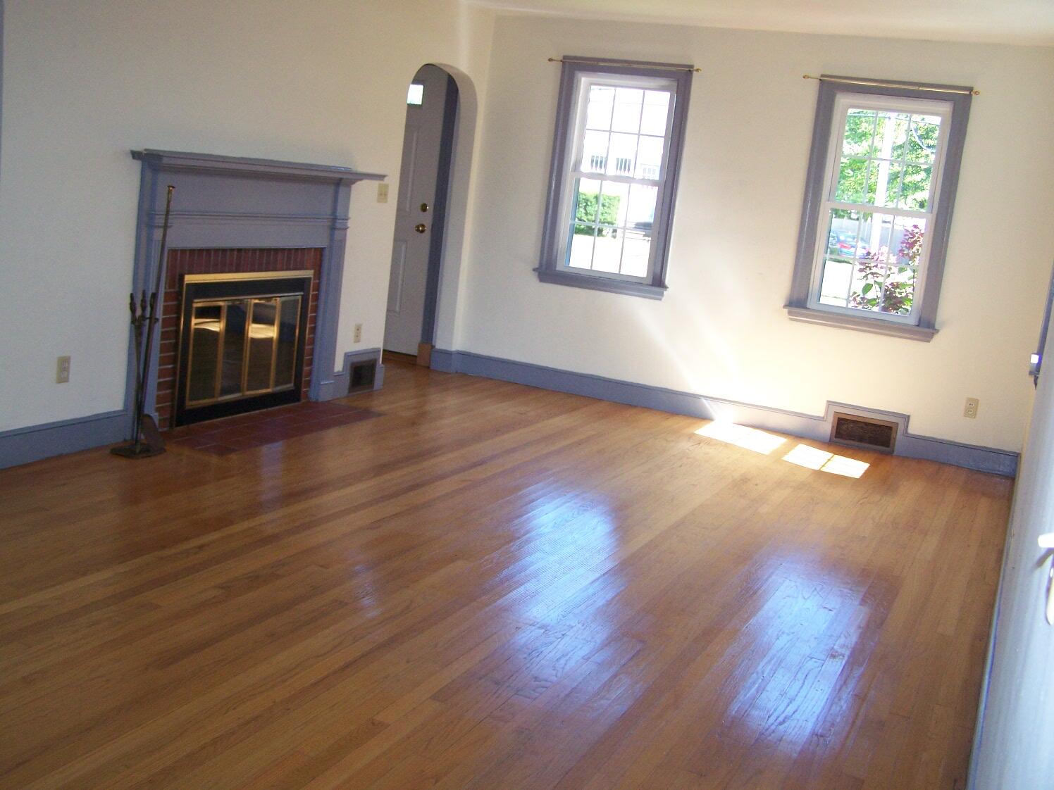 54 Gray Road Gorham, ME 04038 - Photo 18 of 33 18 int
