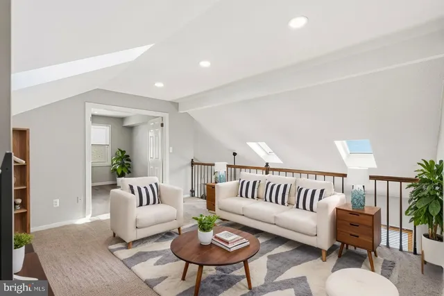 $580,000 | 87 Chandler Court, Hockessin, DE 19707