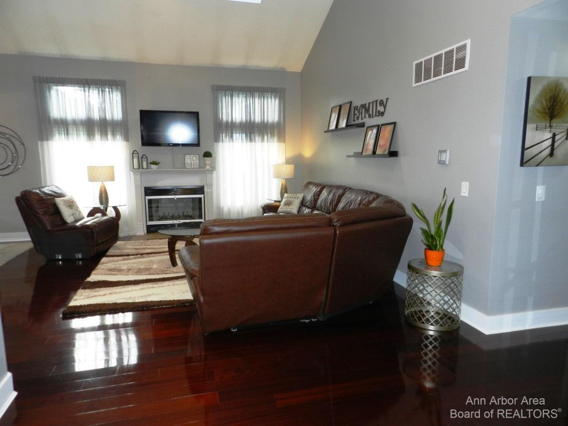 64 North Kellogg Road Howell, MI 48843 - Photo 5 of 65 Photo 5