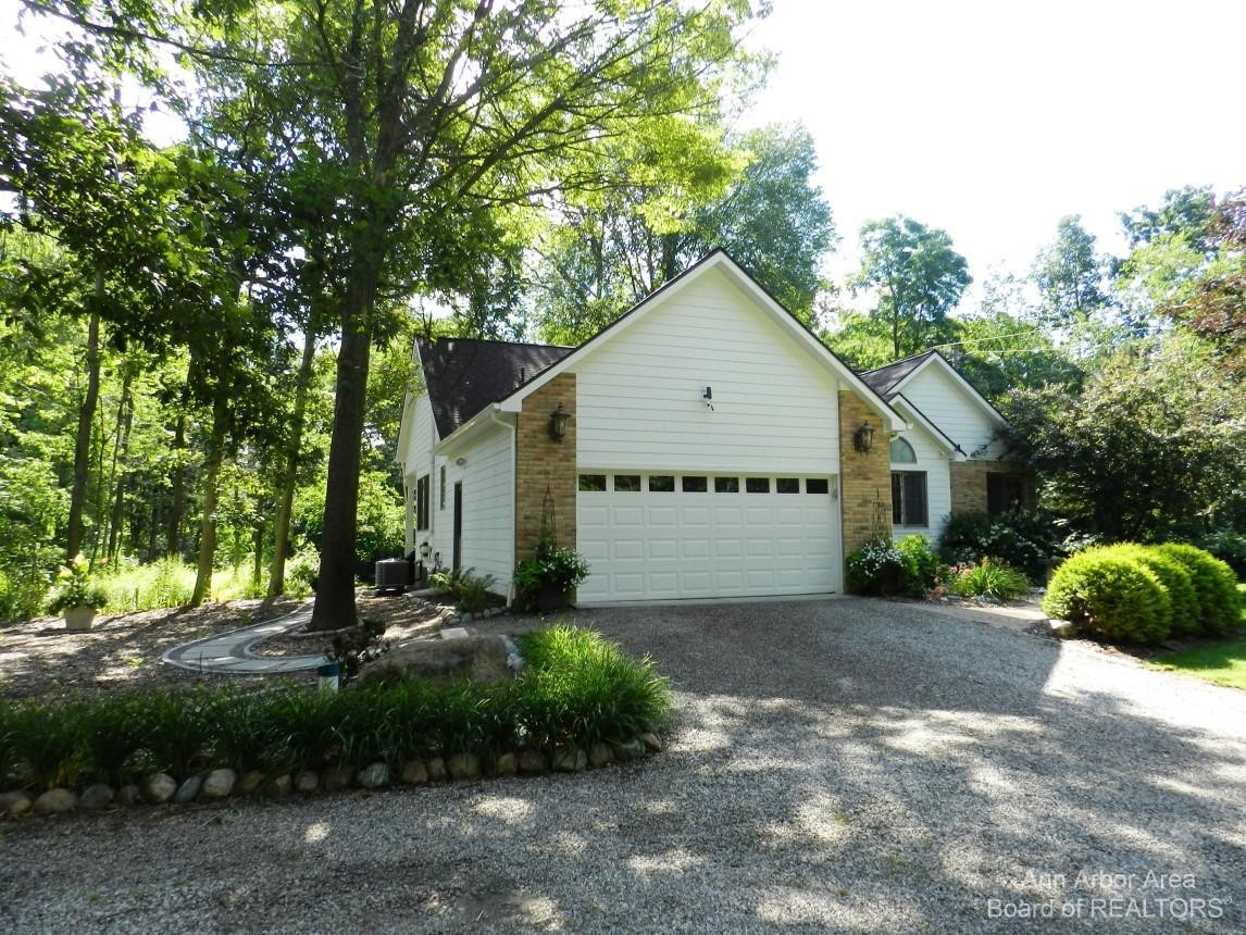 64 North Kellogg Road Howell, MI 48843 - Photo 51 of 65 Photo 51