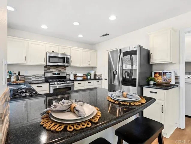 $649,999 | 40595 Heyerdahl Avenue, Murrieta, CA 92563