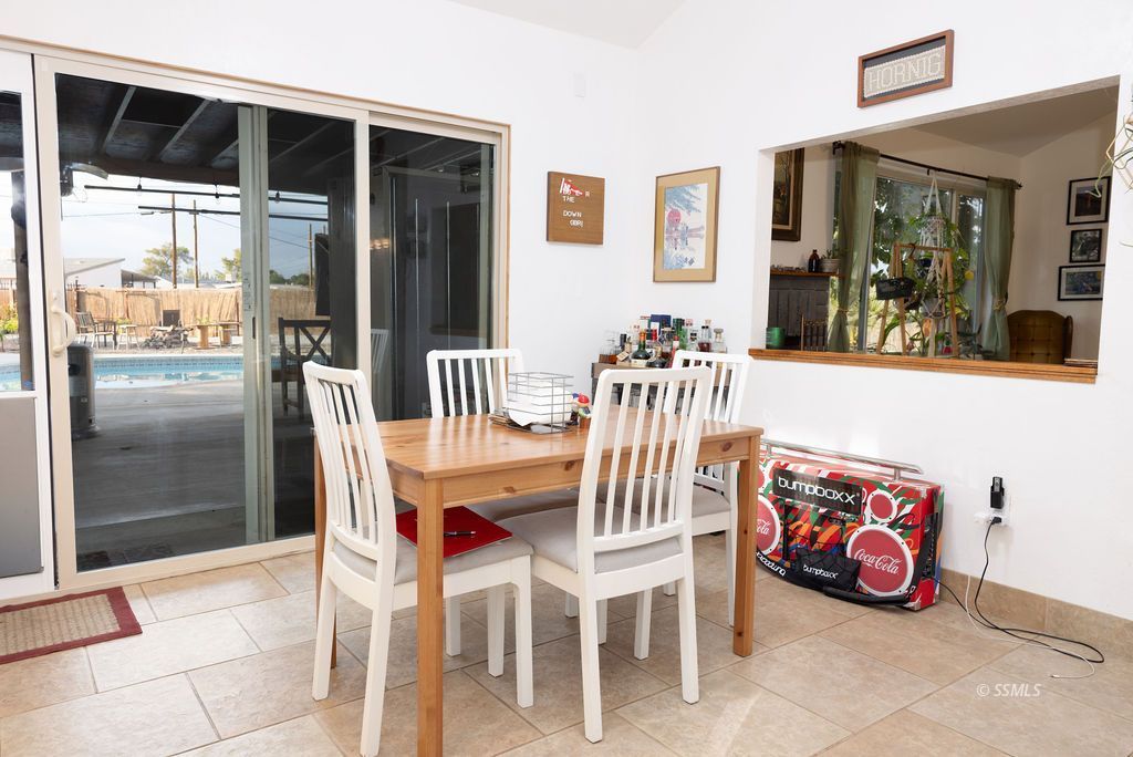 420 Debra Lane Ridgecrest, CA 93555 - Photo 9 of 34 Gallery Image 9