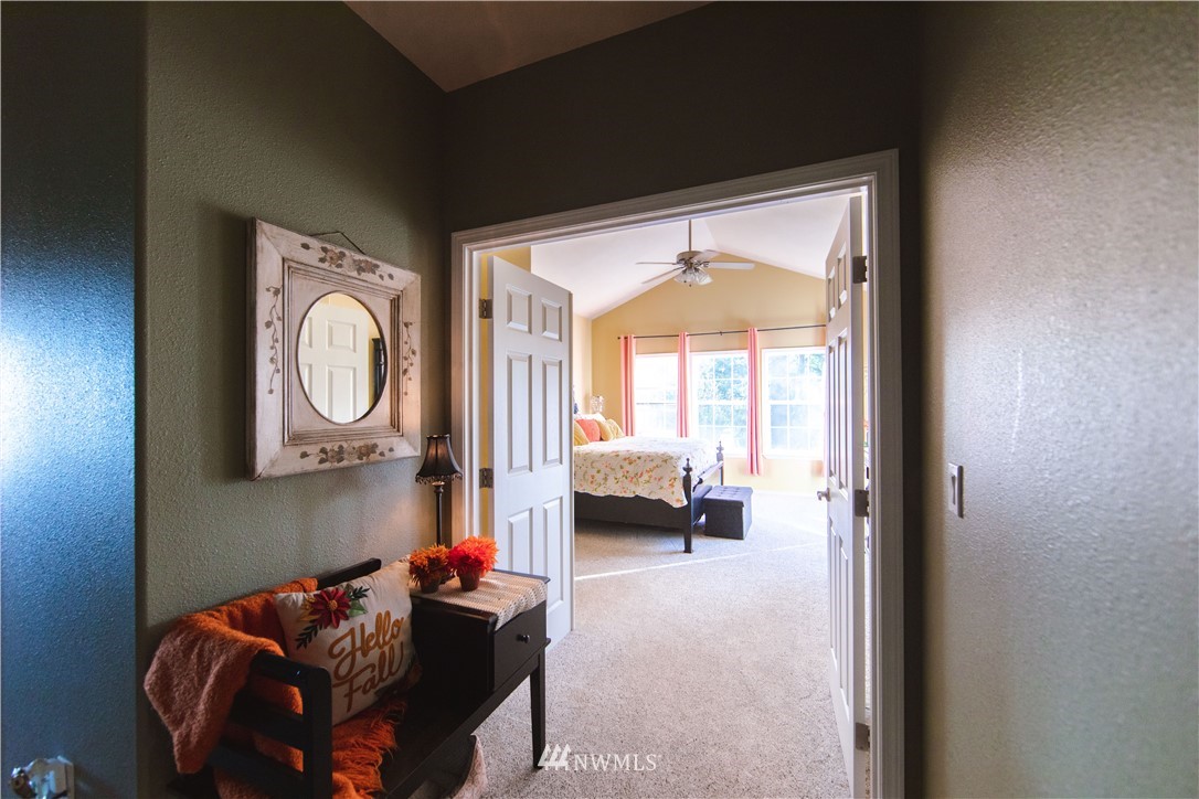 567 Chapman Road Camano Island, WA 98282 - Photo 3 of 35 Gallery Image 3