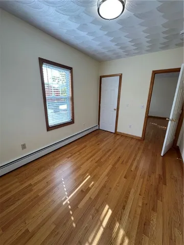 $2,000 | 471 Wood Street, Bristol, RI 02809