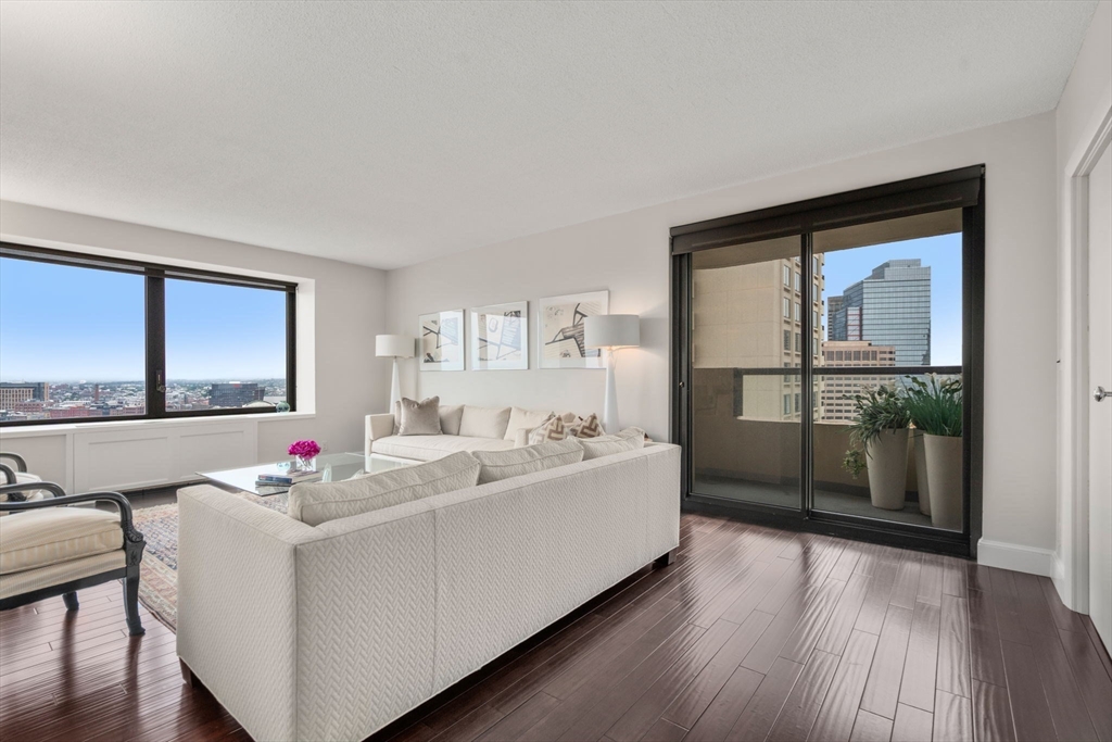 85 East India Row, Unit 28F Boston, MA 02110 - Photo 5 of 24