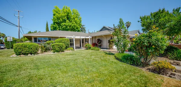 $589,000 | 1 Monte Vista Drive, Woodland, CA 95695