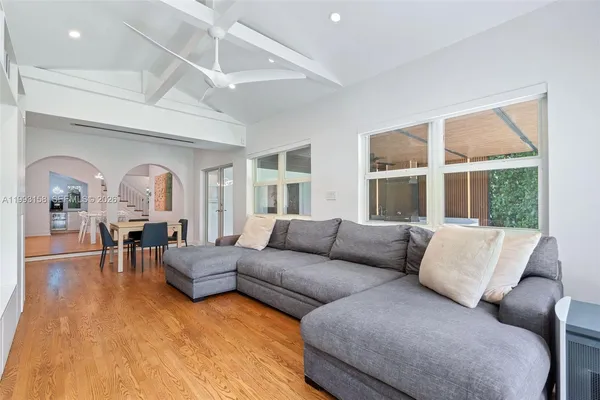 $19,500 | 634 West 47th Street, Miami Beach, FL 33140