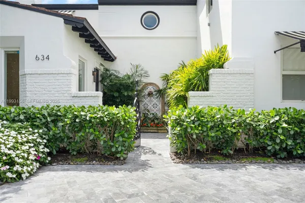 $19,500 | 634 West 47th Street, Miami Beach, FL 33140