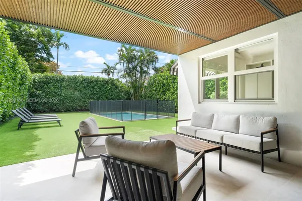 $19,500 | 634 West 47th Street, Miami Beach, FL 33140