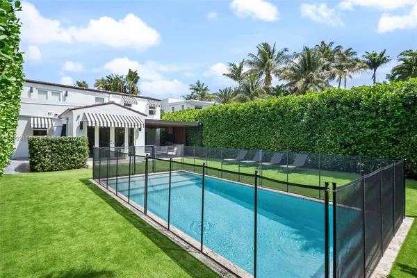 $19,500 | 634 West 47th Street, Miami Beach, FL 33140